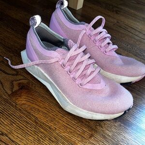Women's Pink Athletic Shoes